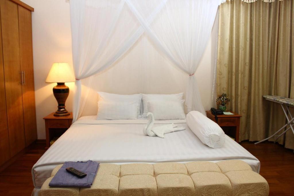 Myat Taw Win Hotel Naypyidaw Eksteriør bilde